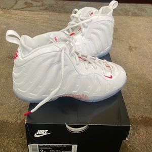 White and University Red Foamposite- Size 2 Youth